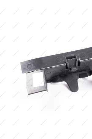 Направляющая LADA XRAY воздушного потока правая Lada LADA 214981469R