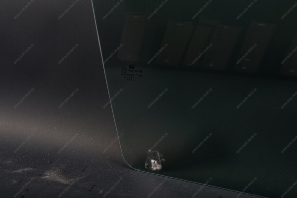 Стекло LADA Vesta опускное передней двери левое тонирован. (Tinted) Lada LADA 8450045191