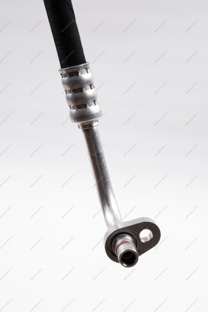 Трубопровод конденсатора испарителя LADA XRAY/Largus FL Renault RENAULT 924402763R