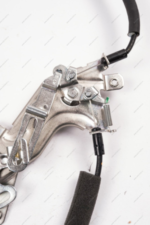 Привод LADA Largus окрывания левой+правой двери задка с тросиками к-т Lada LADA 6001550298+6001550302