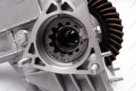 Редуктор переднего моста ВАЗ-21213-21214 Н/О (под шрус 2123 24 шлица) (фирм. упак. LADA) АвтоВАЗ LADA 21213230201010