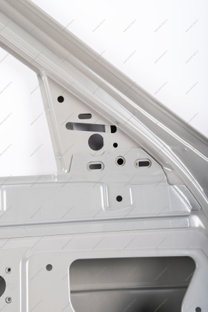 Дверь ВАЗ-2110/2170 передняя левая (катафорезный грунт) Lada LADA 21100610001570