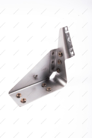 Кронштейн LADA NIVA TRAVEL переднего бампера боковой левый Lada LADA 21230280303380