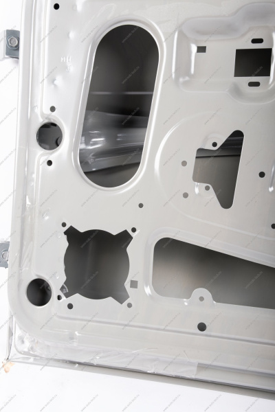 Дверь ВАЗ-2109 передняя правая (катафорезный грунт) Lada LADA 21090610001470