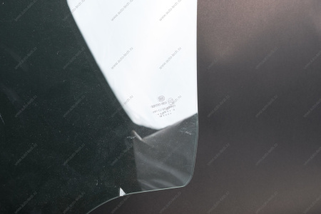 Стекло LADA Largus/RENAULT Logan двери переднее правое Tinted (тонирован) (AGC) Lada LADA 8200240554