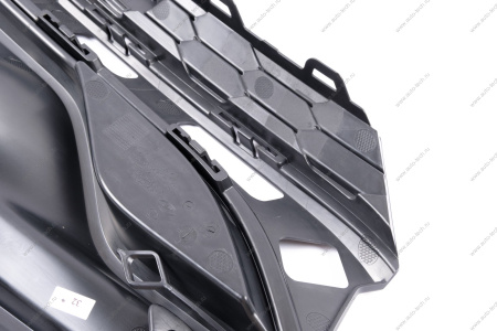 Облицовка переднего бампера правая LADA ISKRA Lada LADA 269113767R