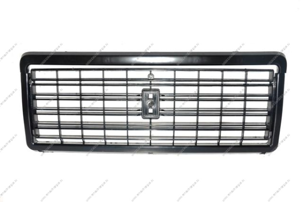 Решетка радиатора ВАЗ-2107 + молдинг (черная) к-т ДЗА LADA 21070-8401014-00