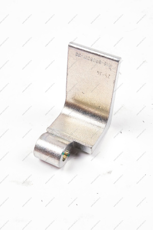 Звено неподвижное петли задней двери нижнее левое ВАЗ-1118 Lada LADA 11180620601730