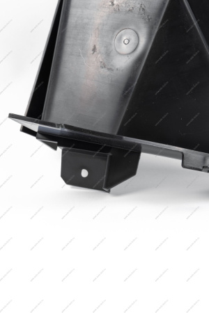 Щиток воздухонаправляющий нижний левый LADA Largus (FL) NEW Lada LADA 8450090773