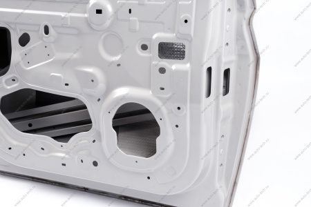 Дверь передняя левая LADA ISKRA Lada LADA 8460018637