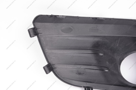 Облицовка противотуманных фар ЛЕВАЯ (цвет СЕРЫЙ) LADA Largus/Largus Cross Lada LADA 8450000253