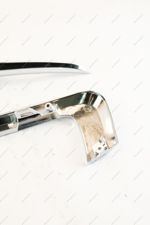 Молдинг (FL) LADA GRANTA/Cross 2018- переднего бампера комплект 4 шт хром(качество оригинала) Россия Россия 8450100990/91/92/93 хром