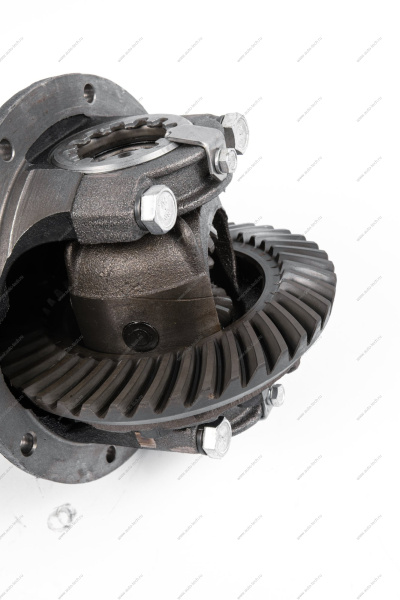 Редуктор заднего моста ВАЗ-2103 (передаточное число 4,1) ORIGINAL Lada LADA 21030240201000