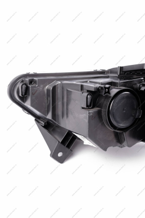 Блок-фара правая СЕРАЯ окантовка LADA NIVA TRAVEL c 16.01.2024 ORIGINAL Lada LADA 8450087158 Блок-фара правая СЕРАЯ окантовка LADA NIVA TRAVEL c 16.01.2024 ORIGINAL Lada LADA 8450087158