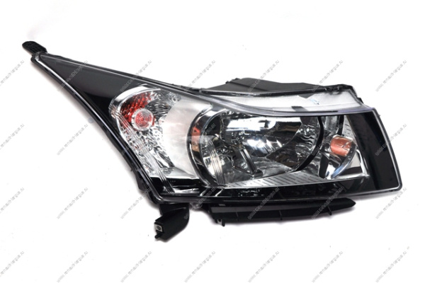 CHEVROLET Сruze Фара правая с корректором Китай  CVCRZ09-211-R