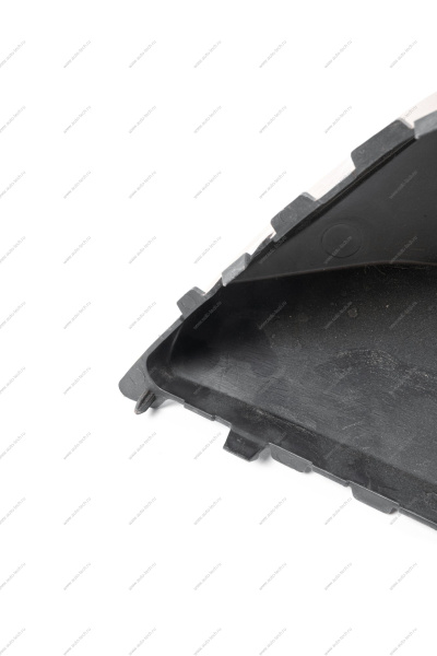 Щиток переднего бампера нижний LADA Largus/Лада Ларгус левый (раструб) воздухонаправляющий Lada LADA 8450000424