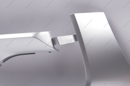 Накладка переднего бампера правая без отвер. под датчик слепой зоны в цвет 691 Платина (Серебристый) LADA Vesta SW Cross NG Lada LADA 8450040062-691