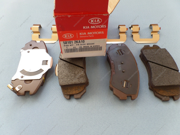 Колодки тормозные передние Kia Soul 08-13 KIA Hyundai/KIA 58101-2KA10