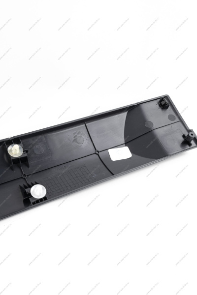 Молдинг двери задней правой LADA Largus/Лада Ларгус (без пистонов) 8200476577 Lada LADA 8450000410