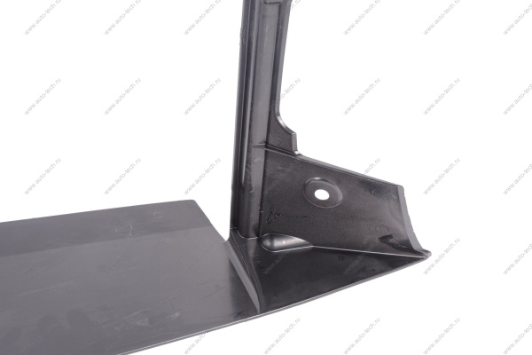 Щиток радиатора для авто с кондиц. (дефлектор) LADA Vesta Lada LADA 8450008157