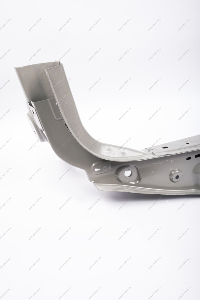 Стойка LADA Largus боковины задняя правая в сборе c 8460013224 Lada LADA 8450106946