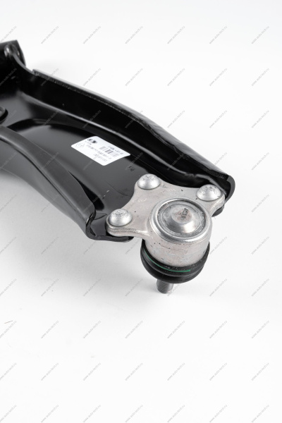 Рычаг LADA Vesta/Веста нижний левый с шаровой опорой и шарнирами в сборе (без гайки) Lada LADA 8450034660