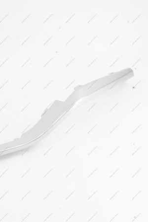 Накладка нижней решётки бампера окрашенная LADA Xray Cross Lada LADA 8450022531