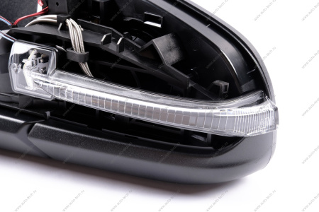 Зеркало наружное левое без накладки (с обогревом) ( c ручной регулировкой) LADA ISKRA Lada LADA 8460016816