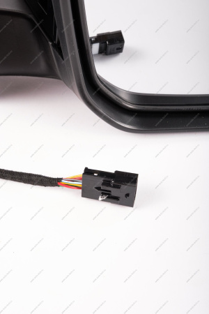 Зеркало наружное заднего вида правое электропривод с повторителем LADA Largus (FL) NEW (без накладки 8450108105) Lada LADA 8450091004