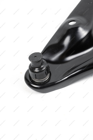 Рычаг передний правый LADA Largus/Logan 2014- (с боковой проточкой) Lada LADA 8450094331