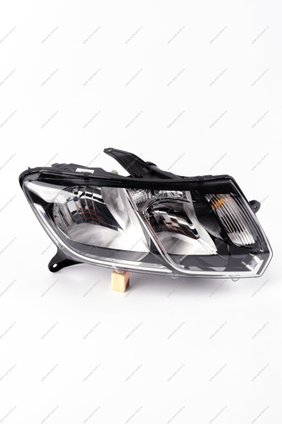 Фара правая LADA Largus (FL) NEW лампа H7 ORIGINAL Lada LADA 8450095268