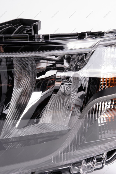 Блок-фара левая СЕРАЯ окантовка LADA NIVA TRAVEL c 16.01.2024 ORIGINAL Lada LADA 8450087159