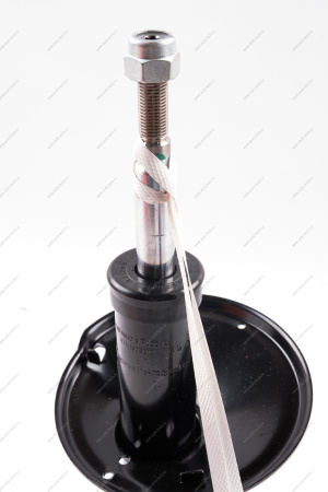 Амортизатор передней подвески LADA Largus/Лада Ларгус левой/правой для фургона 1 шт. Lada LADA 543027245R