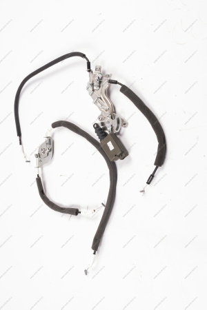 Привод LADA Largus окрывания левой+правой двери задка с тросиками к-т Lada LADA 6001550298+6001550302