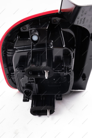 Фонарь RENAULT Duster 2021- правый Renault RENAULT 265503601R