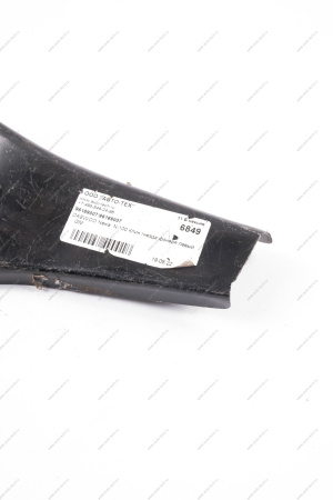 DAEWOO Nexia N-100 Клин гнезда фонаря левый GM GM 96169007