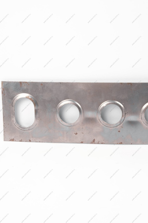 Рамка радиатора ВАЗ-2108 нижняя Начало НАЧАЛО 21088401052