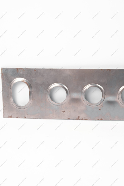 Рамка радиатора ВАЗ-2108 нижняя Начало НАЧАЛО 21088401052