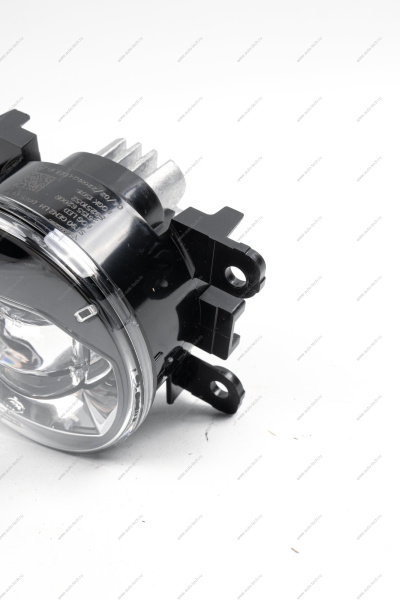 Фара противотуманная левая LЕD (с подсветкой поворота) LADA Vesta NG ORIGINAL (Valeo) (MADE IN BELGIUM) Lada LADA 8450047257