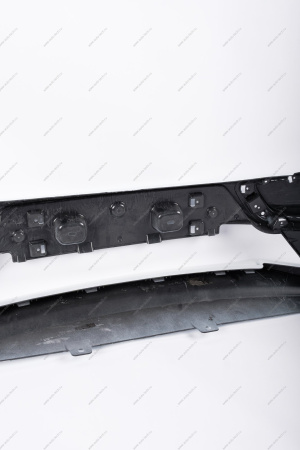 Бампер передний (FL) LADA GRANTA 2018- крашеный в цвет 221 Ледниковый (белый) АвтоВАЗ LADA 8450103785-221