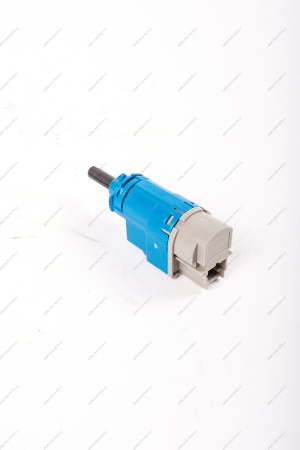 Выключатель педали сцепления (концевик) (датчик) Lada Largus Lada RENAULT 253255192R