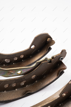 Колодки заднего тормоза LADA Vesta барабанные 4 шт к-т (LECAR) Lada LADA LECAR018080402