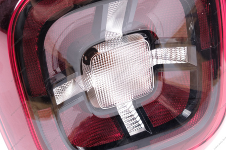 Фонарь RENAULT Duster 2021- левый Renault RENAULT 265558217R