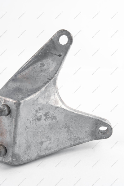 Кронштейн LADA XRAY/Largus левой опоры подвески двигателя (P4M,P4P-BVR5,BVI5) (2 шпильки) Lada LADA 8450020020