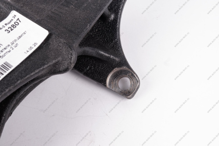 Кронштейн правой опоры двигателя для двигат .11189 Lada Largus ( нужны болты 2 шт 8450020520 ) Lada LADA 11189100115701