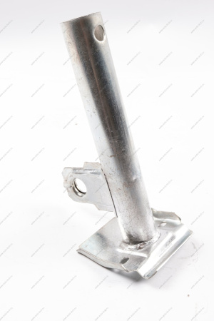 Кр-н бампера ВАЗ-2105 левый Lada LADA 21050280301700