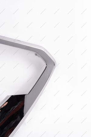 Молдинг переднего бампера нижний правый (хром) LADA Vesta FL Lada LADA 8450040052