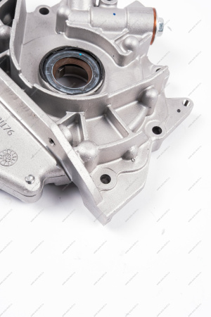 Насос маслянный LADA XRAY дв 1,8 i (P4M) Lada LADA 21176101101002