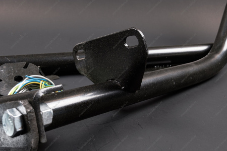 ТСУ (фаркоп) ВАЗ 2121 4x4, 21213, 21214 4x4, 2131, 2129 4x4, Niva Urban 4x4, Niva Legend 4х4 Дополнительное оборудование LADA 005_