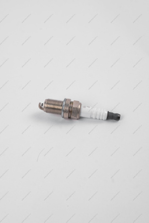 Свеча зажигания RENAULT Logan/LADA Largus/Logan 2014- (16 кл) K4M K4J E7J F4R 1шт Renault RENAULT 7700500155